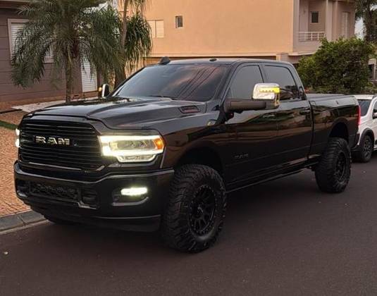RAM 2500 6.7 I6 TURBO DIESEL LARAMIE CD 4X4 AUTOMÁTICO